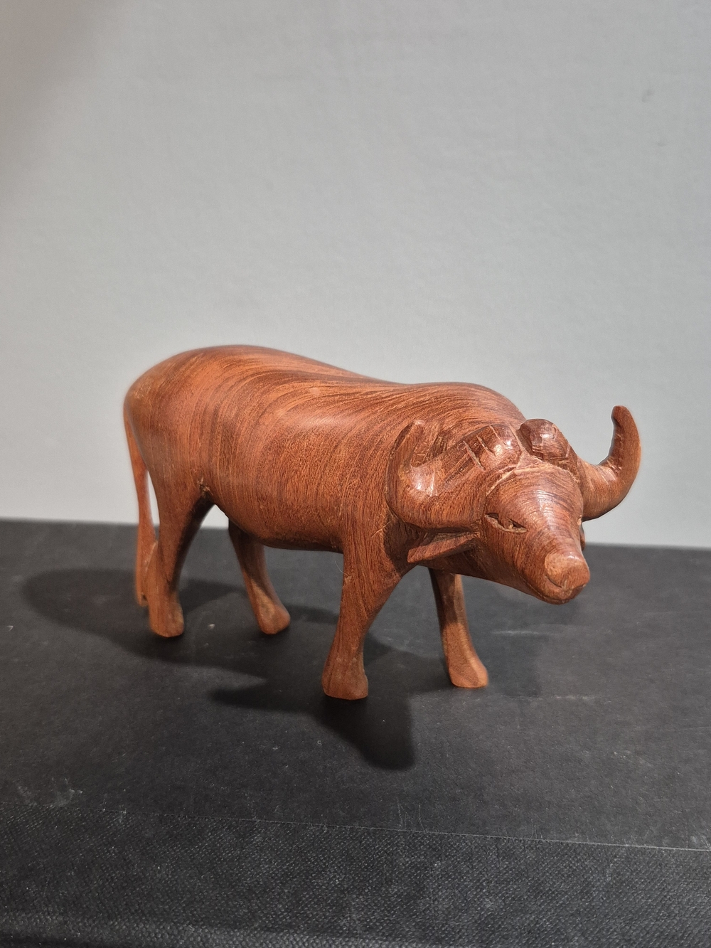 Vintage Hand-Carved Hardwood Buffalo Figurine - Excellent Condition 4.5"